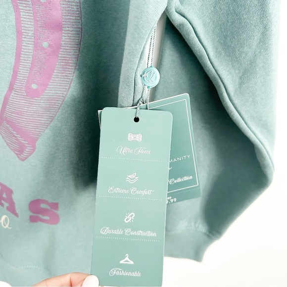 NEW Love for Humanity Couture Fleece Collection Rodeo Sweatshirt Size Medium (M) - Picture 4 of 6